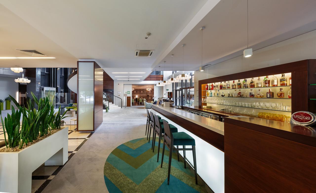 Capital Plaza Hotel ブカレスト エクステリア 写真
